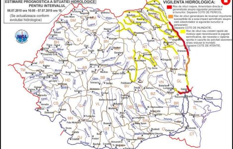 Siret si Prut, in continuare sub cod rosu de inundatii