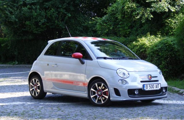 Drive-test: Abart 500 - Micromasina care te poate lasa fara permis. Fara sa-ti dai seama!