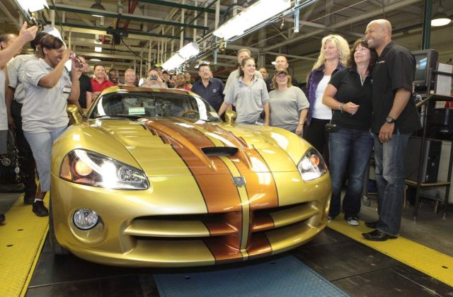 Dodge a produs ultimul Viper din actuala generatie