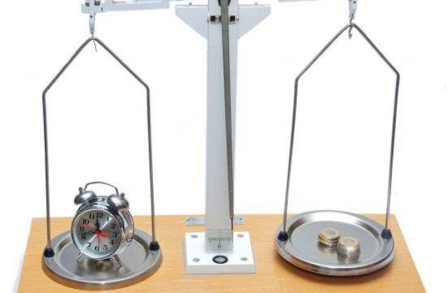 Romania, datoare vanduta: 5.000 euro pe cap de persoana activa