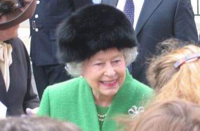 Regina Marii Britanii revine in fata reprezentantilor ONU