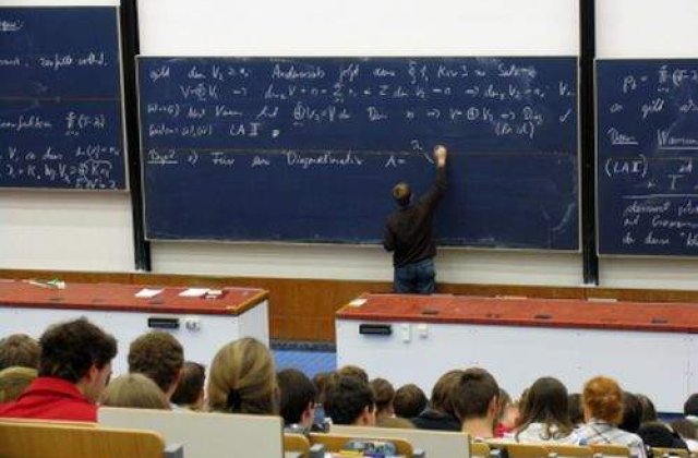 Concedieri in Educatie