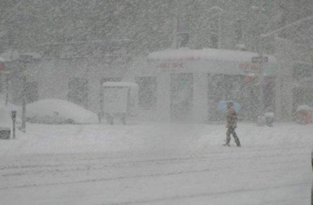 O furtuna de zapada a blocat traficul aerian american