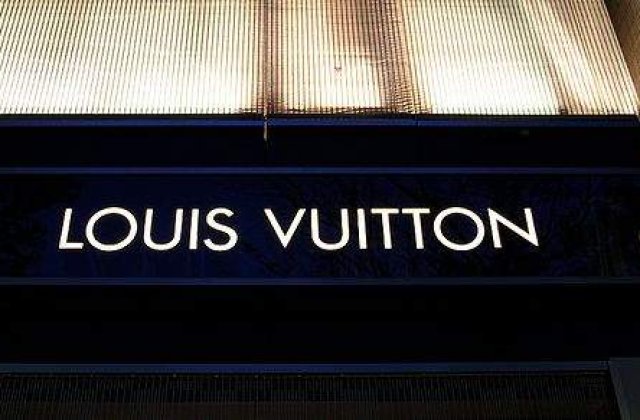Patronul Louis Vuitton, cel mai bogat om din Franta