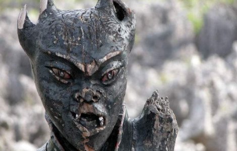 Elevii ajung la psiholog din cauza orelor de religie