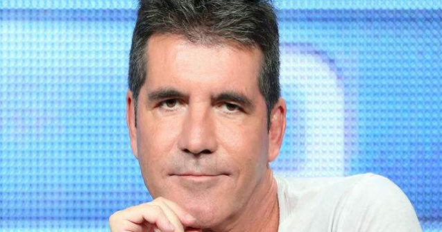 Simon Cowell a devenit tata pentru prima oara