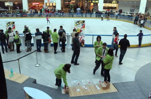 (P) Apa Nova Bucuresti a umplut inimile la peste 600 de indragostiti