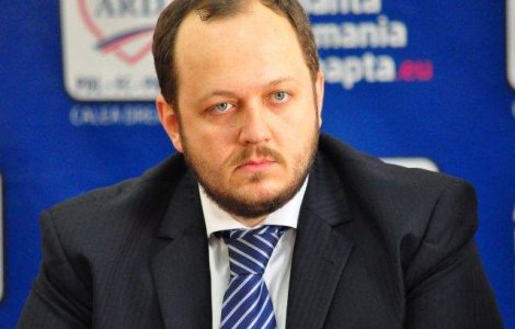 Adrian Papahagi se retrage din viata politica