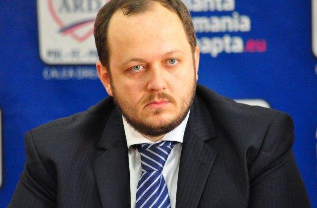 Adrian Papahagi se retrage din viata politica