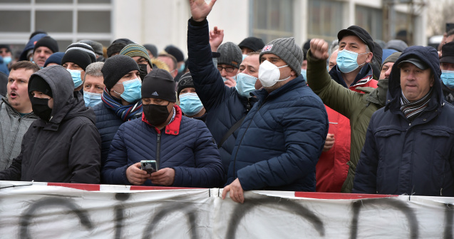 Șoferii STB greviști vor să scape de concediere. Spun că au fost liberi sau în concediu