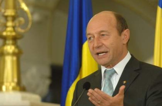 Basescu: "TVA trebuie dat inapoi jos"