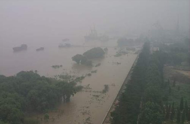 Inundatiile din China fac victime