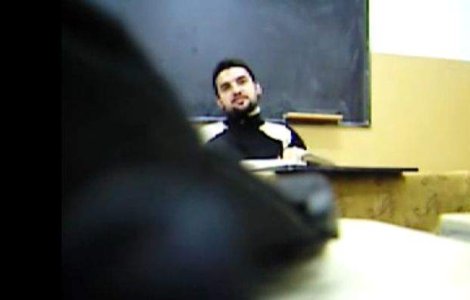  Video  Cum isi invata un preot elevii sa fie antisemiti