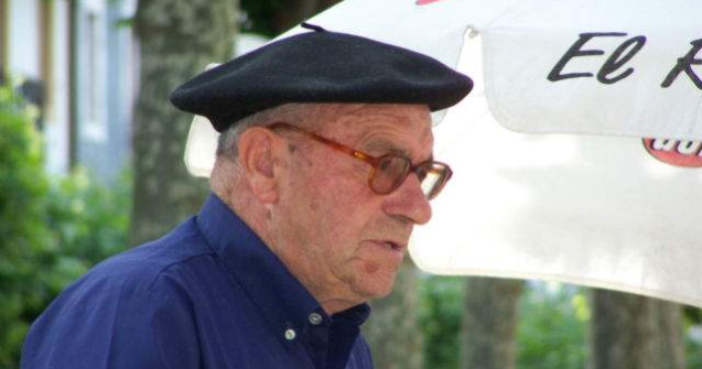 Franta: Ultimul producator de berete se lupta pentru supravietuire