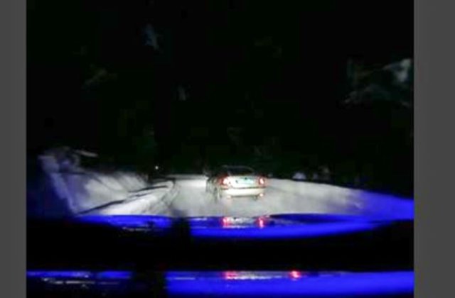 Urmărire ca-n filme în Baia Mare: Alex a gonit 10 kilometri cu poliția pe urme; a fost oprit cu focuri de armă