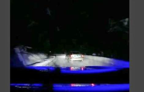 Urmărire ca-n filme în Baia Mare: Alex a gonit 10 kilometri cu poliția pe urme; a fost oprit cu focuri de armă