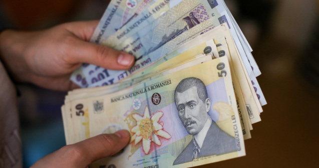 Leul a înregistrat astăzi o depreciere în raport cu principalele valute