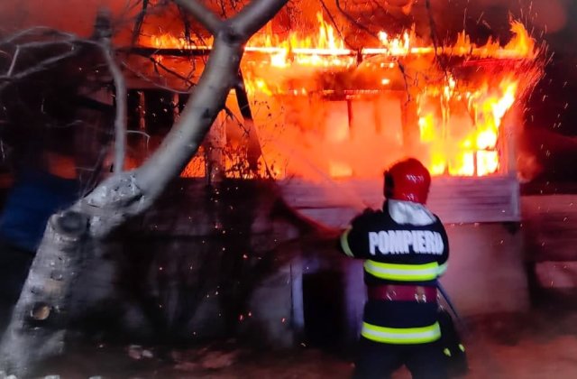 Informații oficiale: Cauza incendiului de la Mănăstirea Nucet