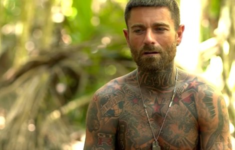 Tj Miles, dezvăluiri controversate la Survivor România! Ce a putut să îi povestească lui Emil Rengle: „Mie îmi plac fetele deștepte, de aia nu sunt...”