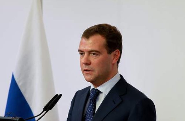 Medvedev: Iranul este "la un pas de" arma nucleara