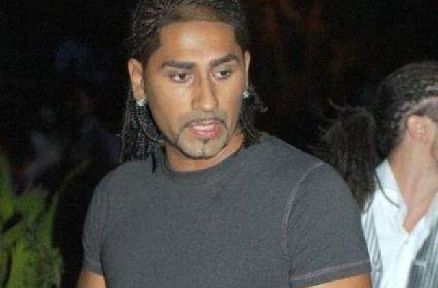 Connect-R ia atitudine: Sunt tigan!