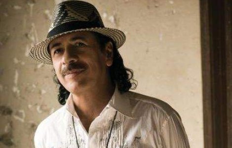 Carlos Santana se casatoreste pentru a doua oara