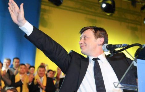 Antonescu, suparat pe Ponta: "Nici noi nu vrem cu FSN-ul"