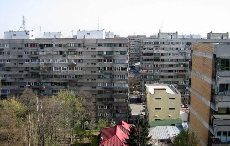 Debransatii, obligati sa achite caldura de la vecini