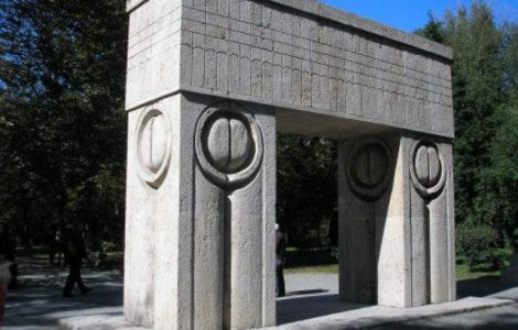 Dosar penal pentru distrugere in cazul operelor lui Brancusi