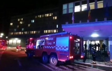 VIDEO Incendiu la SJU Suceava. Peste 300 de pacienți, printre care copii și nou-născuți, evacuați