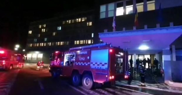 VIDEO Incendiu la SJU Suceava. Peste 300 de pacienți, printre care copii și nou-născuți, evacuați