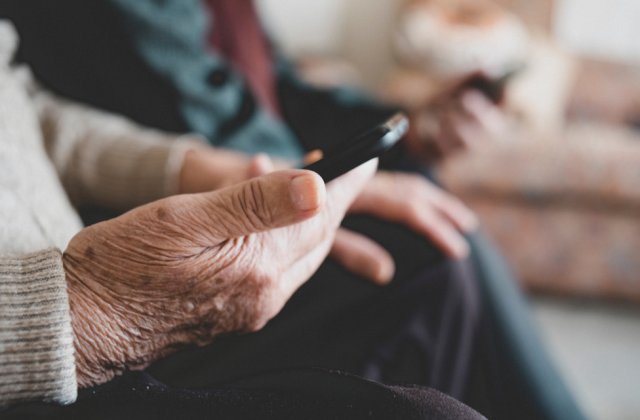 Metoda „accidentul” s-a adaptat la vremuri de pandemie. În ce constă noua înșelăciune a escrocilor