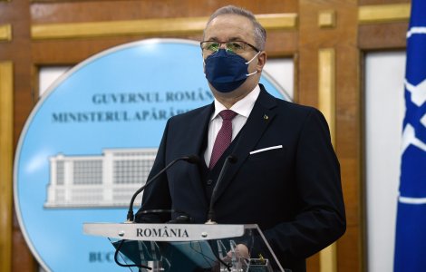 Vasile Dîncu anunță că a intrat în izolare după ce s-a infectat, a doua oară, cu virusul SARS-CoV-2