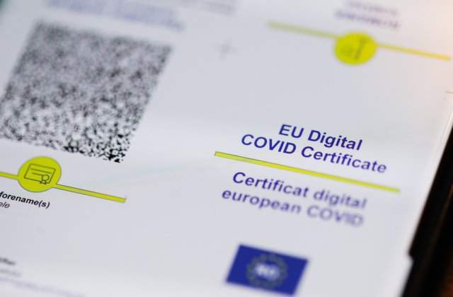 Comisia Europeană propune prelungirea cu un an a valabilității certificatului verde