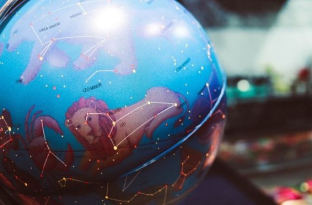 Cele mai bune aplicații mobile pentru horoscop și astrologie 