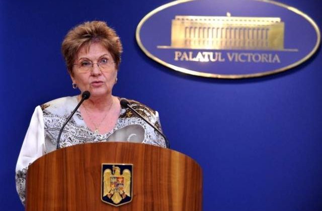 Antonescu: Mariana Campeanu sa se gandeasca la demisie