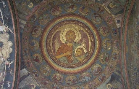 Scandal in Biserica Ortodoxa: Un episcop, filmat in timpul unei orgii