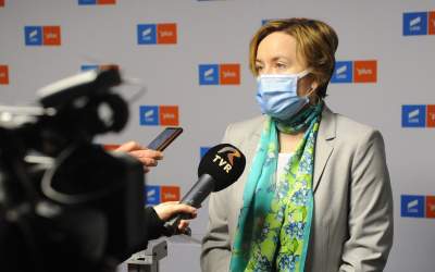 Deputatul Cosette Chichirău...