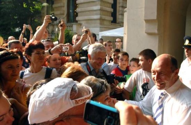 Nastase: Corul portocaliu isi critica zeul