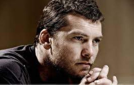 Actorul Sam Worthington, arestat pentru agresiune