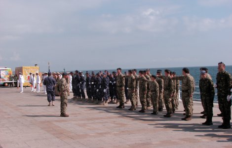 Președintele României împreună cu secretarul general al NATO vor vizita vineri baza de la Mihail Kogălniceanu