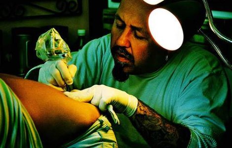 Coruptii din Rusia, tatuati cu litera K