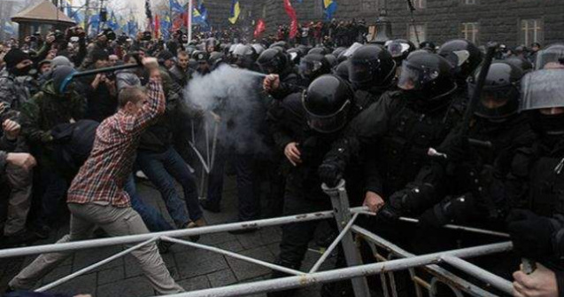 Politia antirevolta din Ucraina a fost desfiintata