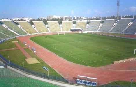 Un fotbalist tunisian, ranit grav in timpul unui meci