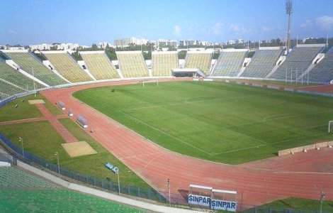 Un fotbalist tunisian, ranit grav in timpul unui meci