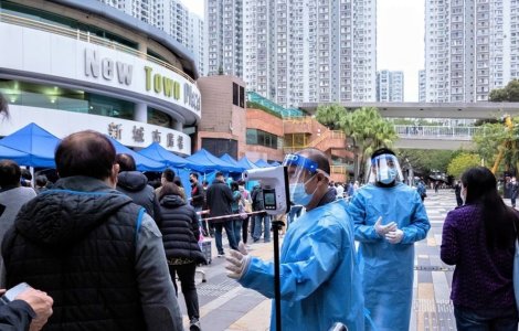 Sistemul de sănătate din Hong Kong, lovit de valul de contaminări cu Omicron
