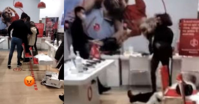 VIDEO Femeie împinsă brutal de un angajat al Vodafone, de față cu fiica ei. Reacția companiei
