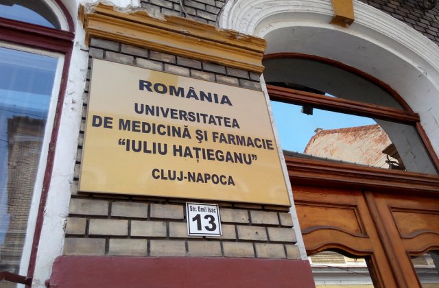 Universitatea de Medicină şi Farmacie din Cluj-Napoca organizează cursuri de pregătire pentru admiterea absolvenților