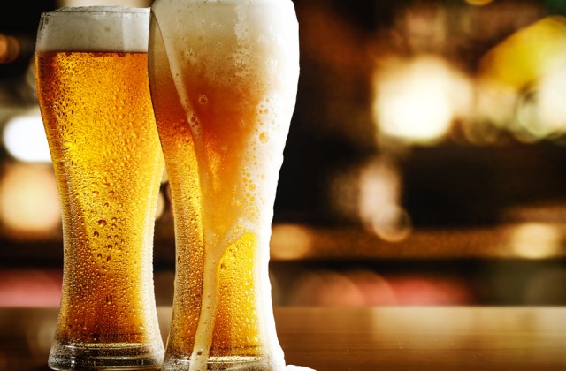 Se scumpește BEREA în acest an! România, locul trei mondial la consumul de bere