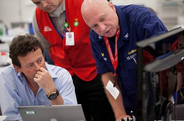 "Mareea neagra" din Golful Mexic: Prima demisie la nivel inalt